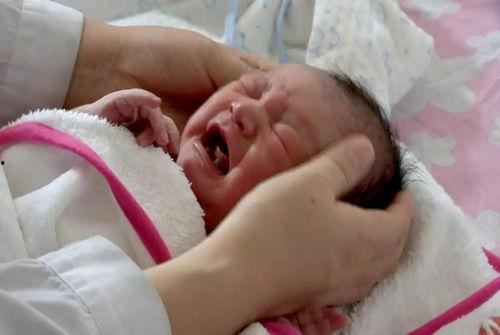 人是怎么生孩子的视频